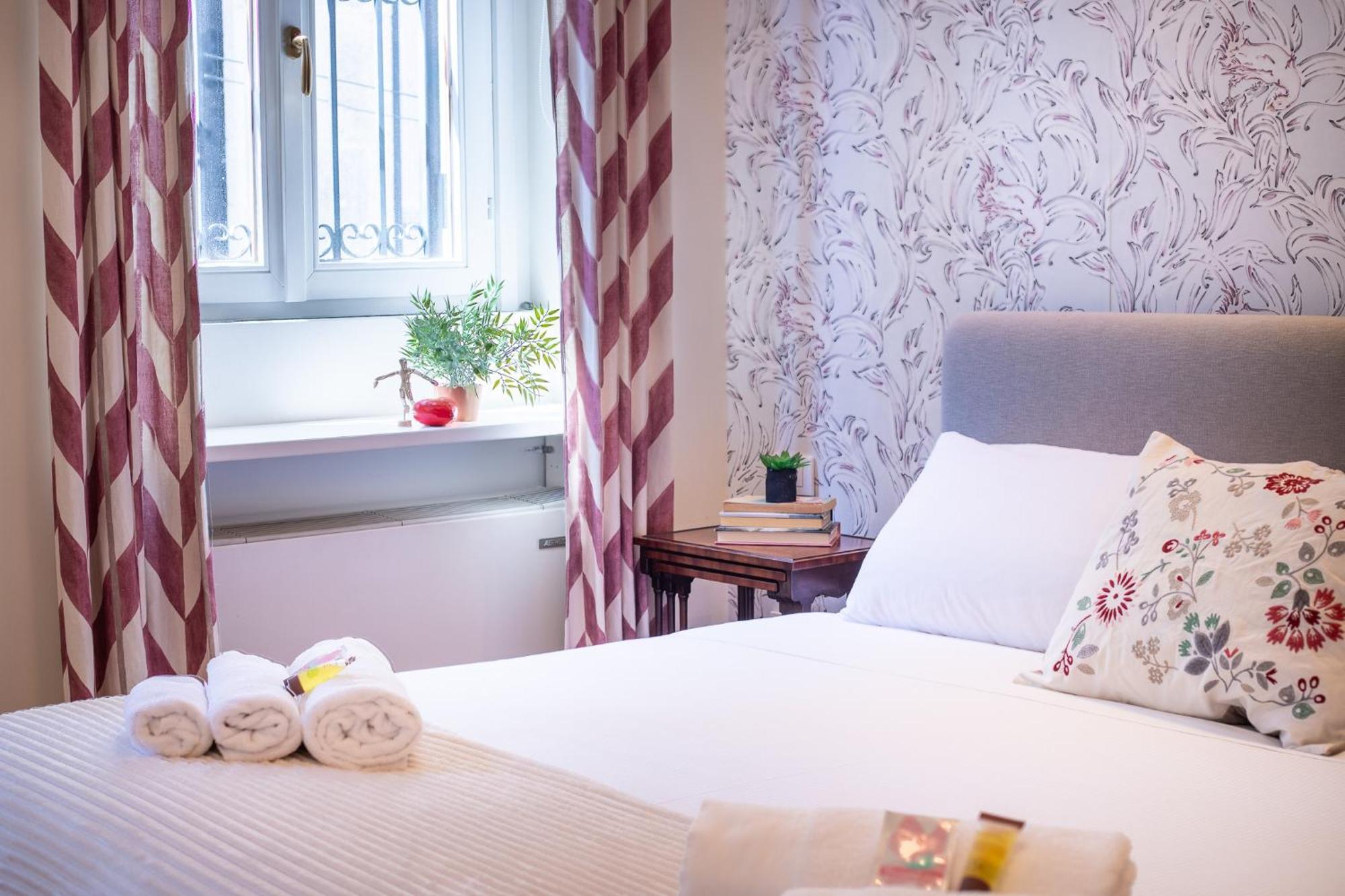 Duomo 500 Mt - Between Art And Design With Wi-fi Apartment *