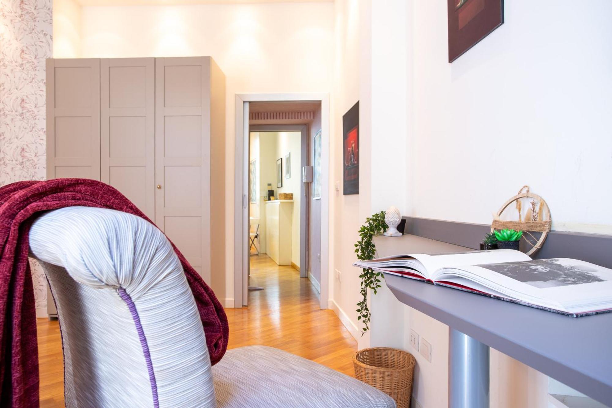 Duomo 500 Mt - Between Art And Design With Wi-fi Apartment *